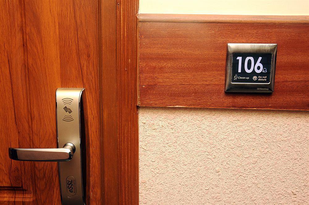 Itsy Hotels Elmas Golden Key Bangalore Esterno foto